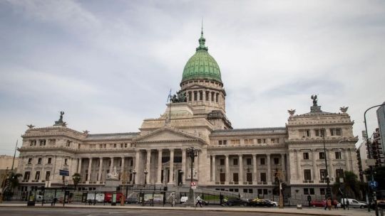 2296104-elecciones-legislativas-en-vivo-las-urnas-definen-el-nuevo-mapa-del-congreso-y-del-poder