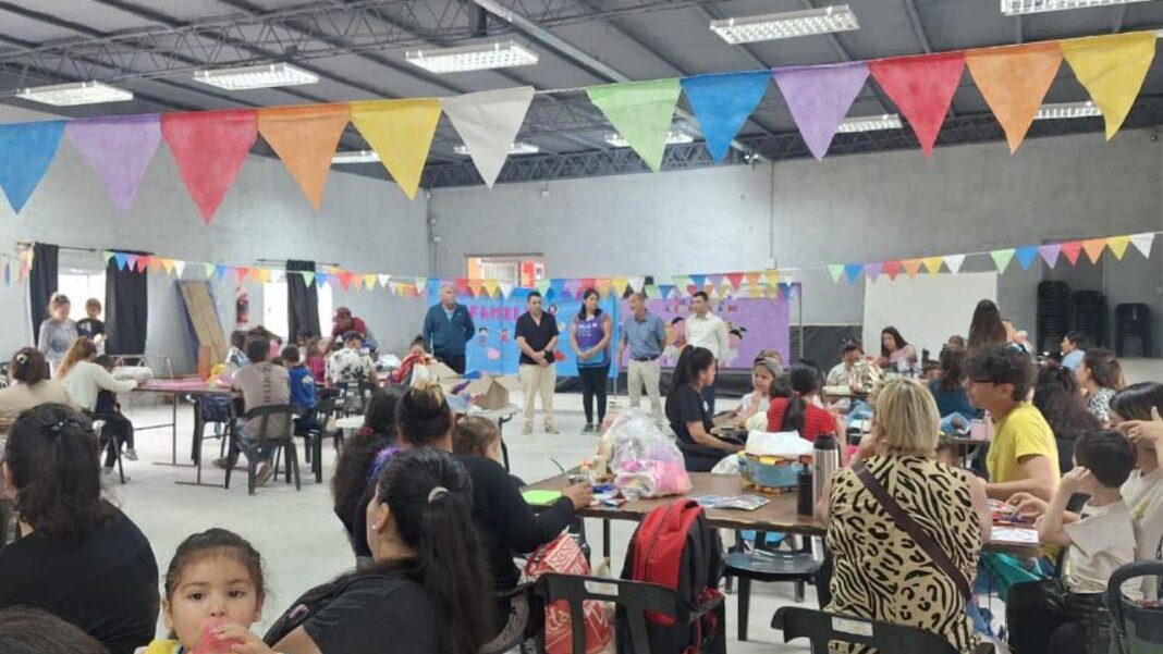 2303527-bialet-masse-festejo-el-dia-de-la-familia-en-la-sala-cuna
