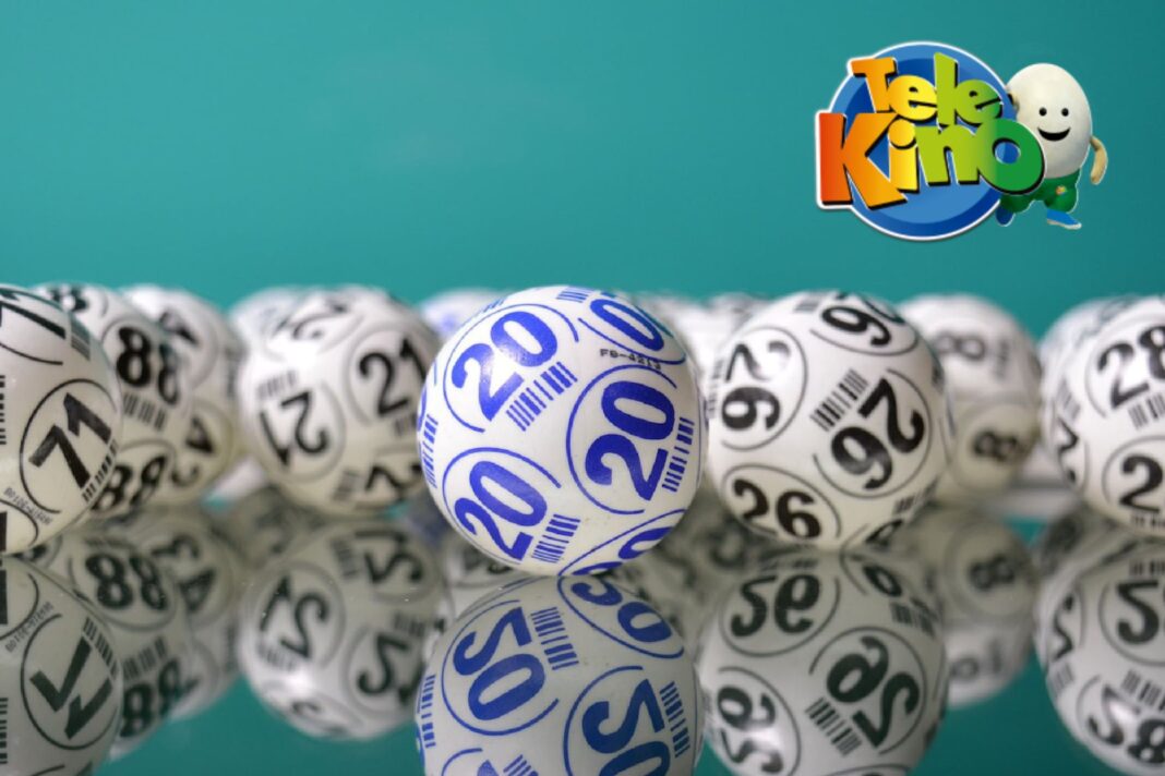 Bolillas de sorteo y cartón del juego Telekino